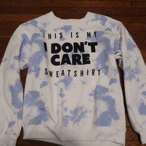 BRAND NEW!! Wound Up Blue & White Cozy Sweatshirt